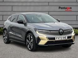 Shadow grey Used 2023 Renault Mégane Iconic Hatchback | £36,795