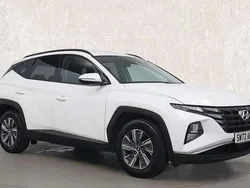 White Used 2022 Hyundai Tucson SE SUV | £18,993 (Fair price)