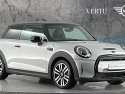 Used 2023 Mini Cooper Level 3 Hatchback | £17,754 (Fair price)