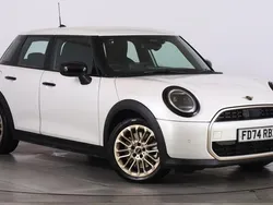 White Used 2025 Mini Cooper S Hatch Hatchback | £27,000 (A bit pricey)