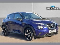 Blue metallic Used 2022 Nissan Juke 360º SUV | £11,500 (Good price)