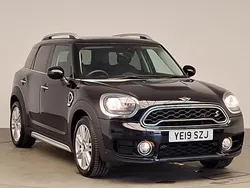 Black Used 2019 Mini Cooper S Exclusive Hatchback | £15,498 (Expensive)