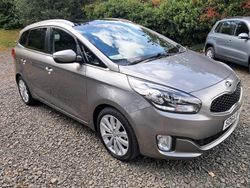 Silver Used 2014 Kia Carens MPV | £6,490 (A bit pricey)