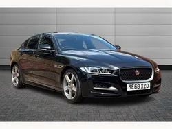 Santorini black Used 2019 Jaguar XE R-Sport Sedan | £13,795 (Fair price)