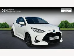 White Used 2022 Toyota Yaris Hybrid Design Hatchback | £16,164 (Fair price)