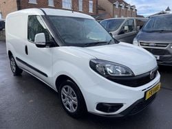 White Used 2023 Fiat Doblò MPV | £6,995