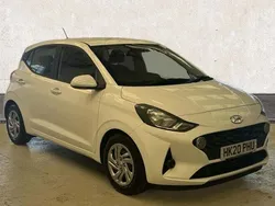 White Used 2020 Hyundai i10 SE Hatchback | £8,227 (Good price)