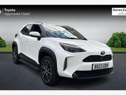 Used 2025 Toyota Yaris Hybrid Estate | £25,074 (Fair price)