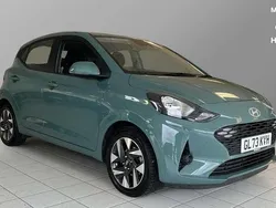 Mangrove green Used 2023 Hyundai i10 Advanced Hatchback | £13,725 (Fair price)