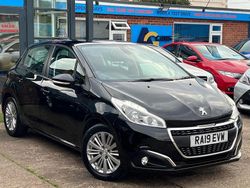 Black Used 2019 Peugeot 208 Signature Sky Hatchback | £7,580 (Fair price)