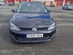 Black Used 2016 VW Golf VII Edition Hatchback | £5,200 (Fair price)