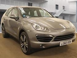 Grey Used 2010 Porsche Cayenne SUV | £8,999