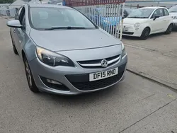 Silver Used 2015 Vauxhall Astra Design Edition Estate | £1,990 (Good price)