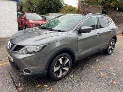 Grey Used 2017 Nissan Qashqai N-Connecta SUV | £7,500 (Good price)
