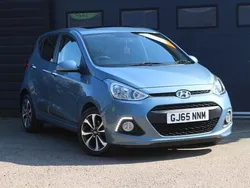 Blue Used 2015 Hyundai i10 Premium SE Hatchback | £8,995 (Fair price)