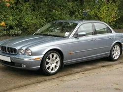 Jaguar XJ6