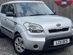 Silver Used 2011 Kia Soul 2 SUV | £2,995 (Super price)