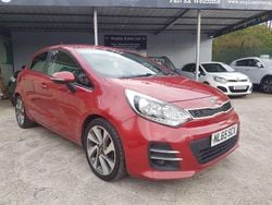 Red Used 2015 Kia Rio 3 Hatchback | £3,190 (Fair price)