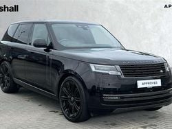 Metallic santorini black Used 2022 Land Rover Range Rover HSE SUV | £71,991 (Fair price)