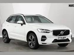 White Used 2022 Volvo XC60 Momentum SUV | £26,477 (Good price)