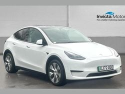 White Used 2022 Tesla Model Y Long Range AWD SUV | £27,750 (Fair price)