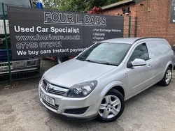 Silver Used 2011 Vauxhall Astra Sportive Hatchback | £3,795 (Fair price)