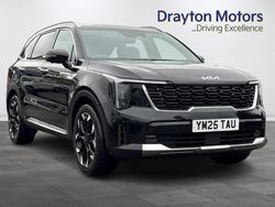 Black Used 2025 Kia Sorento SUV | £44,995 (A bit pricey)