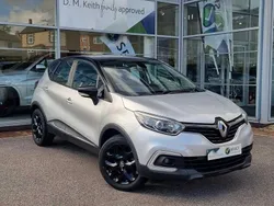 Silver/black Used 2017 Renault Captur Dynamique SUV | £8,545 (Fair price)