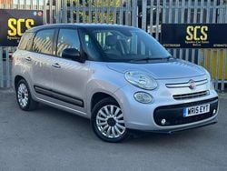 Silver/black Used 2015 Fiat 500L Lounge MPV | £3,895 (Fair price)