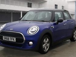 Used 2018 Mini Cooper Hatch Hatchback | £8,495 (Fair price)