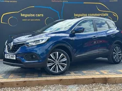 Blue Used 2020 Renault Kadjar Iconic SUV | £10,490 (Fair price)