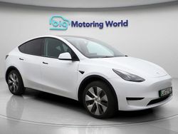 White Used 2022 Tesla Model Y RWD SUV | £20,000 (Fair price)