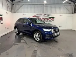 Blue Used 2017 Audi Q5 S-Line SUV | £18,699 (Fair price)