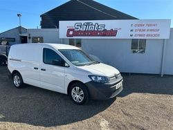 White Used 2021 VW Caddy Maxi S MPV | £14,394 (A bit pricey)