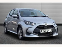 Silver Used 2022 Toyota Yaris Hybrid Hatchback | £15,701 (Good price)