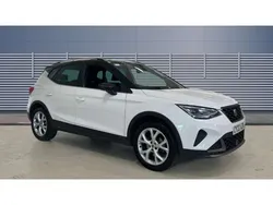 White Used 2022 Seat Arona FR SUV | £15,130 (Fair price)