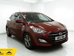 Red Used 2015 Hyundai i30 SE Hatchback | £7,100 (Fair price)