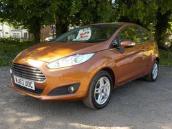 Yellow Used 2013 Ford Fiesta Zetec Hatchback | £4,295 (Fair price)