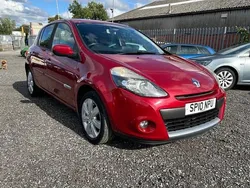 Red Used 2010 Renault Clio II Privilege Hatchback | £1,495 (Fair price)