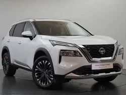 White New 2025 Nissan X-Trail Tekna SUV | £34,999 (Super price)