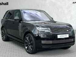 Black Used 2023 Land Rover Range Rover SUV | £107,642 (Fair price)
