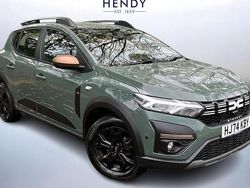 Used 2025 Dacia Sandero Extreme Hatchback | £15,999 (A bit pricey)