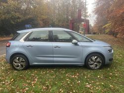Blue Used 2015 Citroën C4 Picasso Exclusive MPV | £2,999 (Fair price)