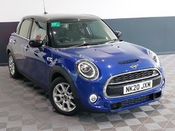 Blue Used 2020 Mini Cooper S Classic Hatchback | £14,298 (Fair price)