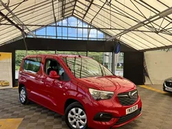 Red Used 2019 Vauxhall Combo S MPV | £10,500 (Super price)