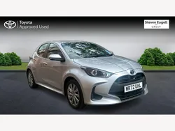 Silver Used 2022 Toyota Yaris Hybrid Hatchback | £15,882 (Good price)