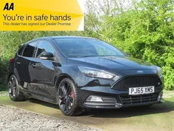 Black Used 2016 Ford Focus ST Hatchback | £10,990 (Fair price)