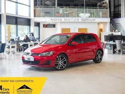 Red Used 2014 VW Golf VII GTD Hatchback | £11,399 (Fair price)