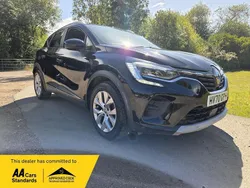 Black Used 2020 Renault Captur Iconic SUV | £9,764 (Fair price)