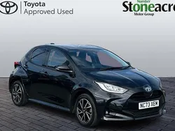 Black Used 2023 Toyota Yaris Hybrid Design Hatchback | £19,000 (Fair price)